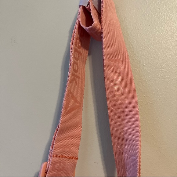 Reebok Barbie Pink Madison Crossbody Water Resistant NWT - Picture 4 of 9